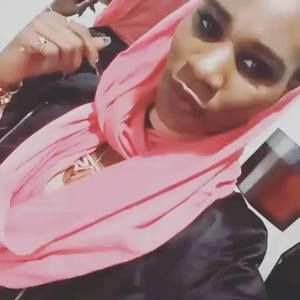 Meet your Posher, Beverly